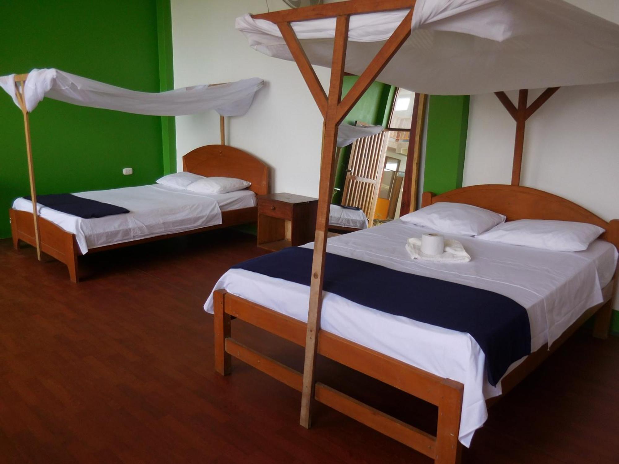 Tambopata Hostel Puerto Maldonado Exteriör bild