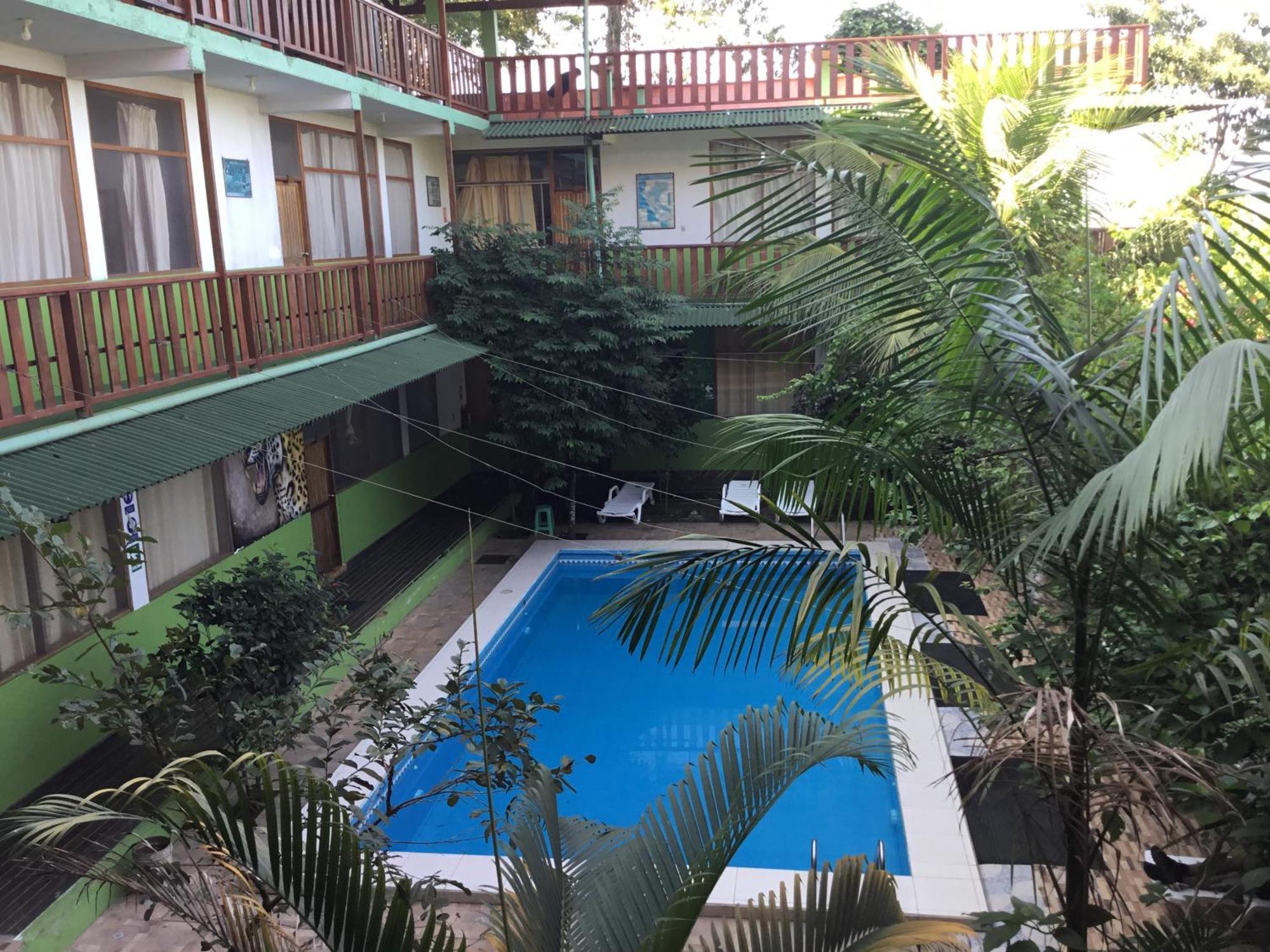 Tambopata Hostel Puerto Maldonado Exteriör bild